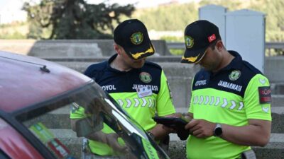 Gaziantep’te, Jandarma ekipleri tarafından gerçekleştirilen huzur ve güven uygulaması kapsamında