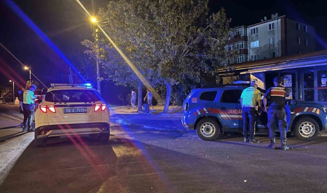 Marmara Ereğlisi ilçesinde jandarma kontrol noktasından kaçan bir araç, etkileyici