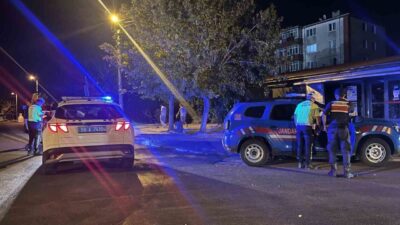 Marmara Ereğlisi ilçesinde jandarma kontrol noktasından kaçan bir araç, etkileyici