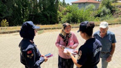 Afyonkarahisar İl Jandarma Komutanlığı ekipleri, Sinanpaşa ilçesinde yaşayan vatandaşlara yönelik