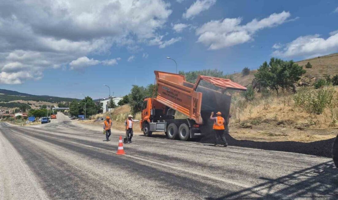 Bilecik’in Bozüyük ilçesine bağlı Dodurga beldesi girişinde bulunan jandarma yol