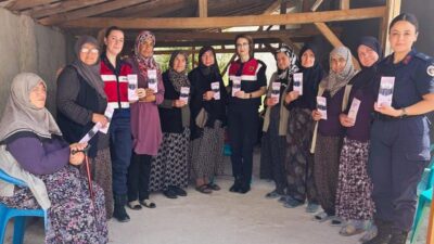 Kütahya İl Jandarma Komutanlığı ekipleri, kadınlara yönelik farkındalık çalışmalarını devam