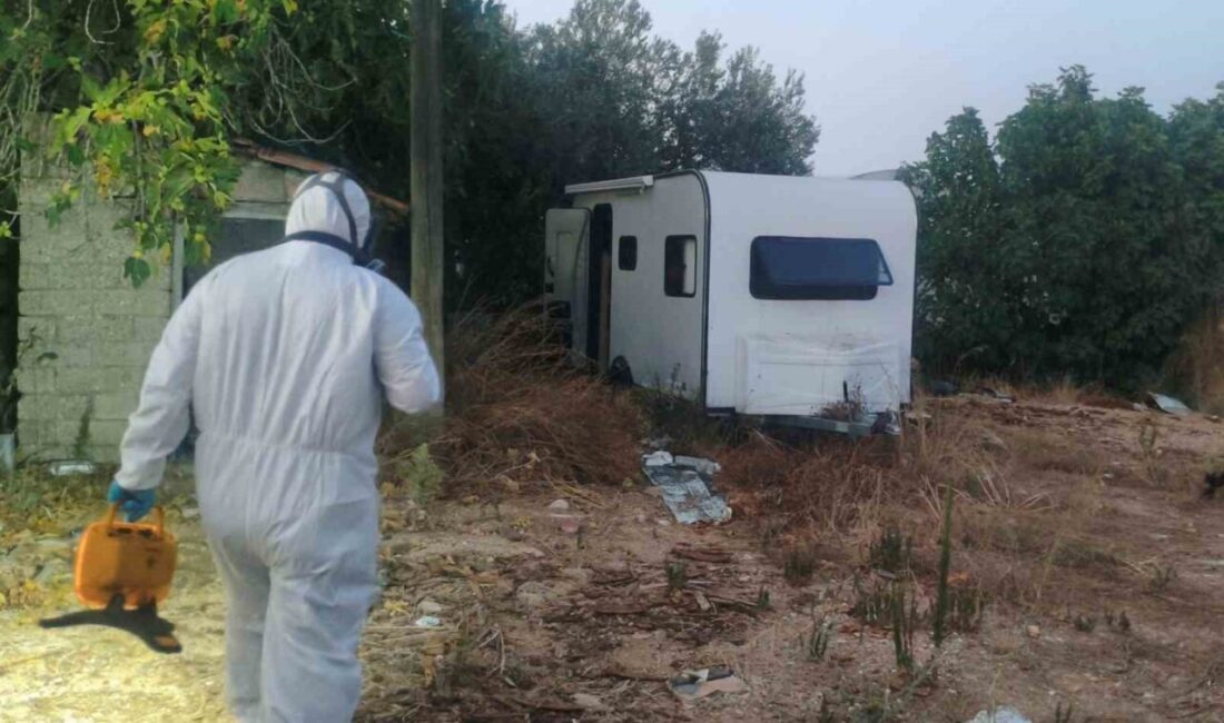 Antalya’nın Kepez ilçesinde, 65 yaşındaki Yüksel Keskin’in ikamet ettiği karavanda