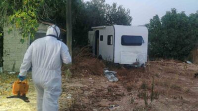 Antalya’nın Kepez ilçesinde, 65 yaşındaki Yüksel Keskin’in ikamet ettiği karavanda