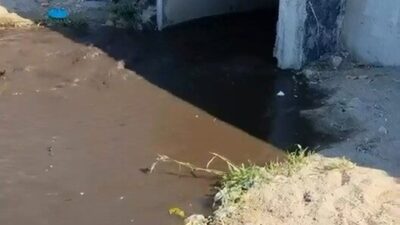 Mudanya ilçesinde denize kanalizasyon atıklarının boşaltıldığı görüntüler kaydedildi. Olay, sahil