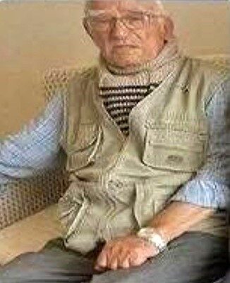 Karaman’da 90 yaşındaki bir adam, evinin balkonundan düşerek hayatını kaybetti.