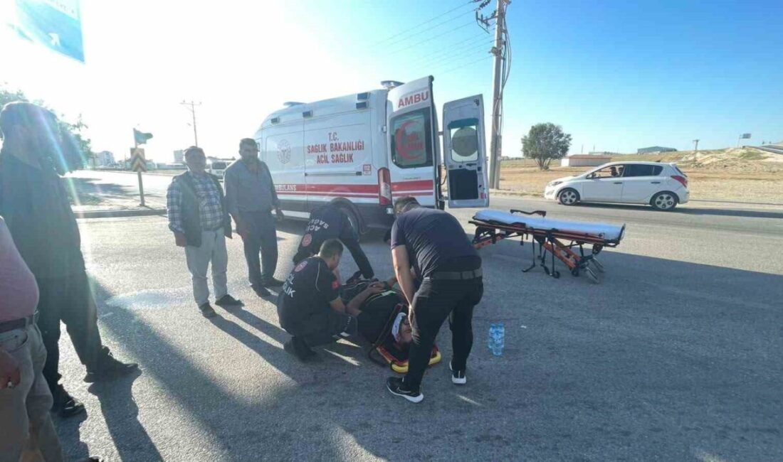 Karaman’da motosiklet ile otomobil çarpıştı, motosiklet sürücüsü yaralandı. Kaza, Hamidiye
