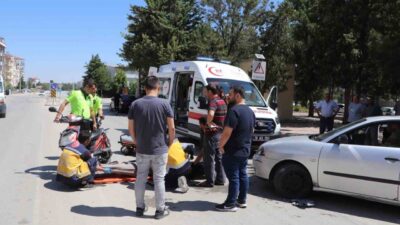 Karaman’da elektrikli bisiklet ile otomobilin çarpışması sonucu meydana gelen kaza