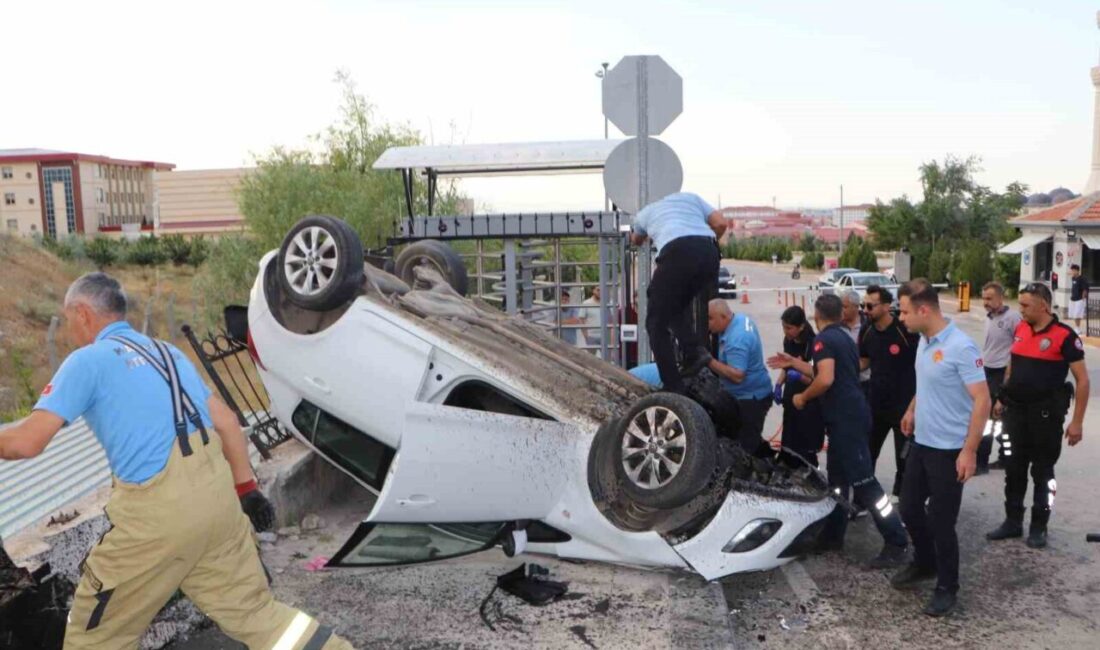 Karaman ilinde meydana gelen trafik kazasında, kontrolü kaybeden bir otomobilin
