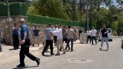Adıyaman’ın Kahta ilçesinde bir karakolun önünde iki grup arasında çıkan