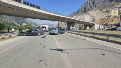 Amasya’da meydana gelen trafik kazasında sürücüsü geri manevra yaparak kaçırdığı