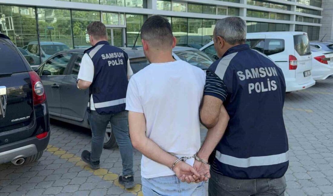 Samsun’a yakınlarını ziyaret için gelen bir Kadın, Kuzey Kıbrıs Türk
