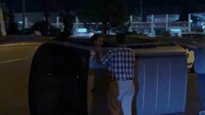 Kocasinan ilçesinde meydana gelen trafik kazasında hafif ticari araç ile