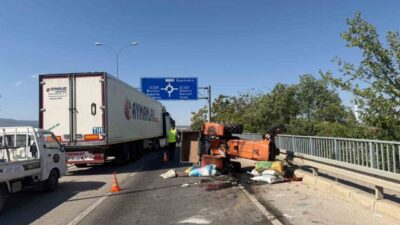 Afyonkarahisar’da meydana gelen trafik kazasında traktörün devrilmesi sonucu hayatını kaybeden