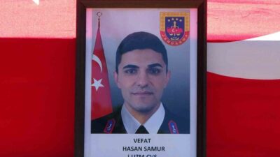 Uzman Çavuş Hasan Samur Afyonkarahisar’da geçirdiği trafik kazasında eşi ve