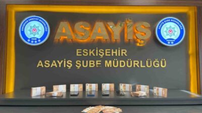 Eskişehir’de, vatandağı polis olarak tanıtarak dolandıran 2 şüpheli, polis ekipleri