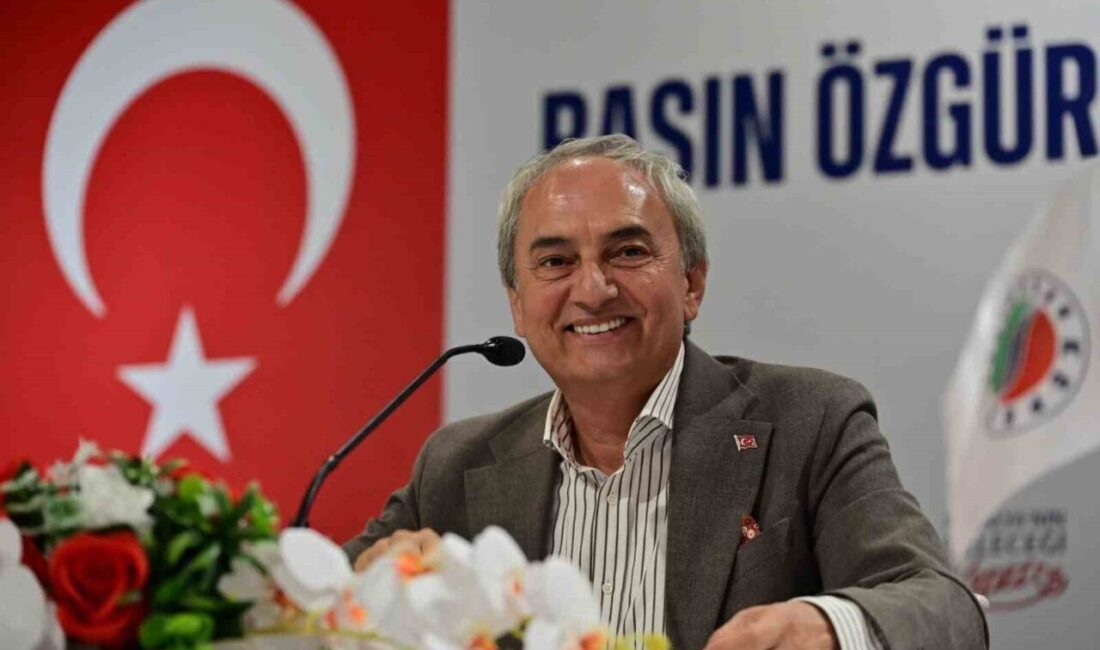 Kepez Belediye Başkanı Mesut Kocagöz, Özgür Özel’in kuracağı yeni partiye