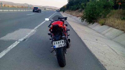 Keşan ilçesinde gerçekleşen trafik kazasında bir motosiklet sürücüsü yaralandı. Edinilen