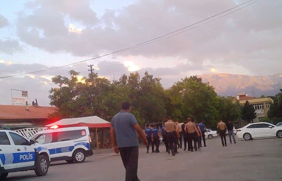 Erzincan’da bir bekçiye karşı direnç gösterdiği iddia edilen şüpheli, kimlik