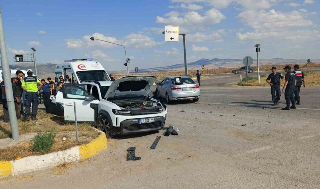 Kırıkkale’nin Karakeçili ilçesinde meydana gelen trafik kazasında 6 kişi yaralandı.
