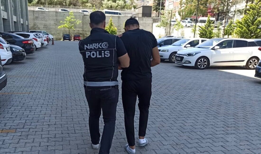 Kırıkkale’de polis ekipleri tarafından gerçekleştirilen operasyonda, 377 adet sentetik uyuşturucu