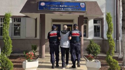 Kırıkkale’de jandarma ekipleri tarafından gerçekleştirilen operasyonda, uyuşturucu suçundan hüküm giymiş