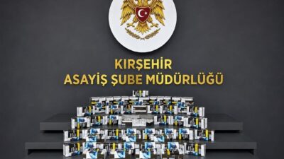 Kırşehir’de polis, durdurduğu bir araçta gerçekleştirdiği aramada 460 paket dolusu