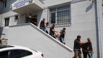 Kocaeli merkezli 3 ilde gerçekleştirilen operasyonlar sonucunda, düzensiz göçmen kaçakçılığıyla
