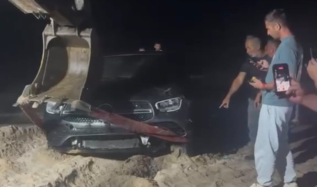 Kandıra ilçesinde meydana gelen bir olayda, sürücüsünün direksiyon hakimiyetini kaybetmesi