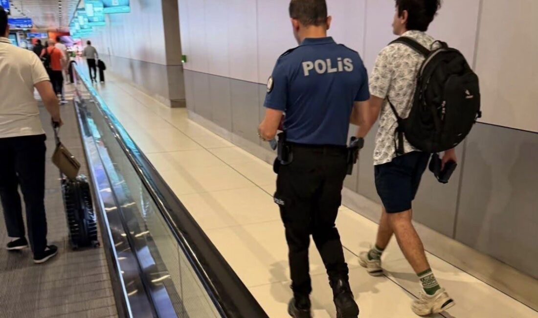 Komedyen Deniz Göktaş, İstanbul Cumhuriyet Başsavcılığı tarafından son gösterisi sebebiyle