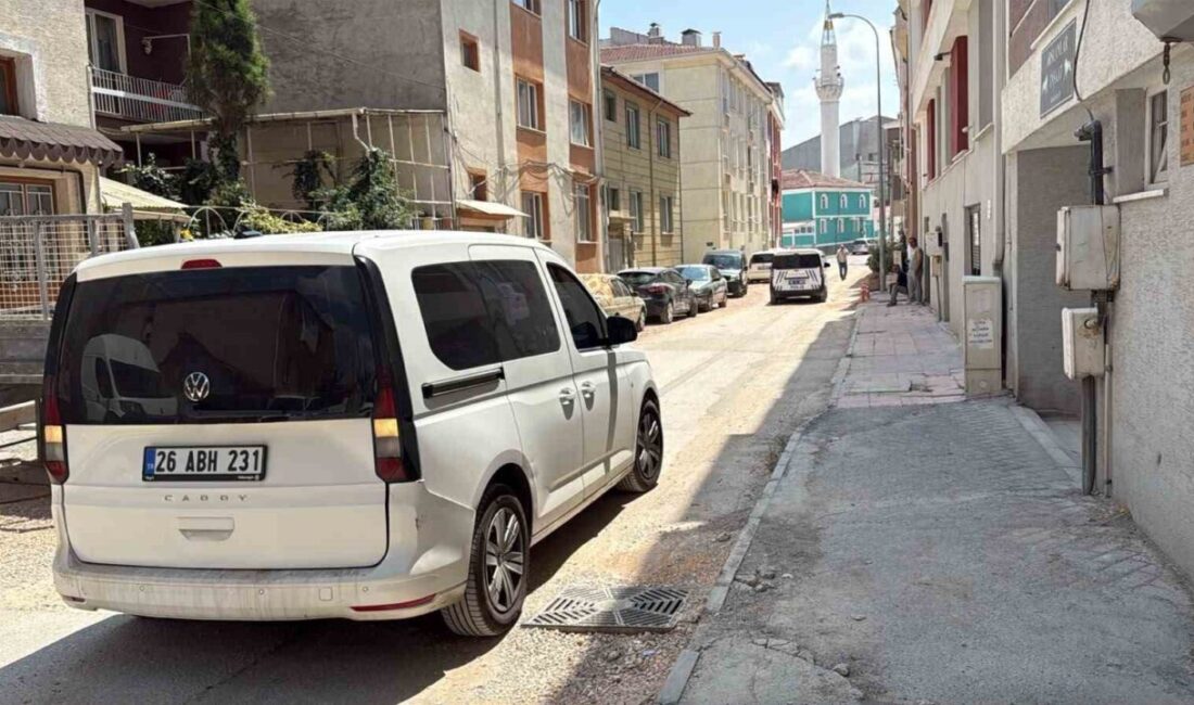 Eskişehir’de, Gültepe Mahallesi Açıkalın Sokak’ta bulunan bir apartmanda henüz belirlenemeyen