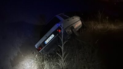 Manisa’nın Gördes ilçesinde meydana gelen bir trafik kazasında baba ile