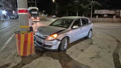 Eskişehir’de dün akşam saatlerinde meydana gelen trafik kazasında, sürücüsünün kontrolünden
