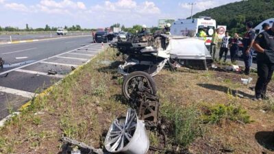 Akşehir ilçesinde meydana gelen trafik kazasında, bir ailenin içinde bulunduğu