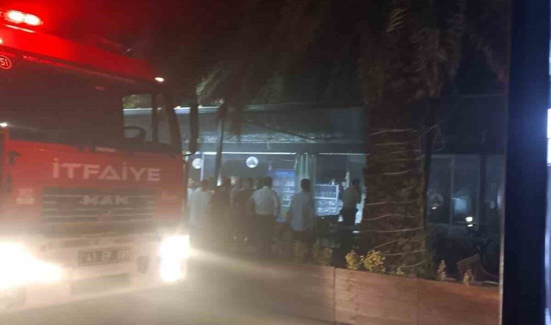 Kocaeli’nin Körfez ilçesinde bir kafe içerisinde meydana gelen yangın, mutfak