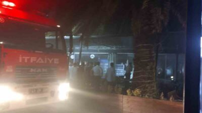 Kocaeli’nin Körfez ilçesinde bir kafe içerisinde meydana gelen yangın, mutfak
