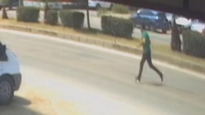 Adana’nın Kozan ilçesinde, mahkeme binası önünde çıkan silahlı olayda iki