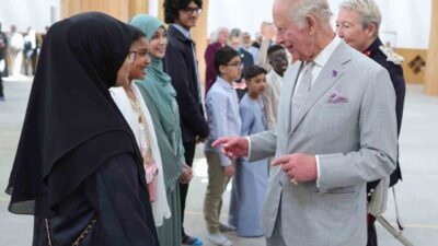 İngiltere Kralı III. Charles, Cambridge’e gerçekleştirdiği ziyaret sırasında, Türkiye’nin destekleriyle