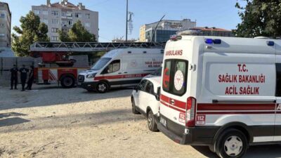 Küçükçekmece ilçesinde bulunan bir inşaatta çalışan 15 işçi, son 3