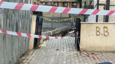 Küçükçekmece ilçesinde bir inşaatın temel kazısı esnasında komşu binanın bahçesinde