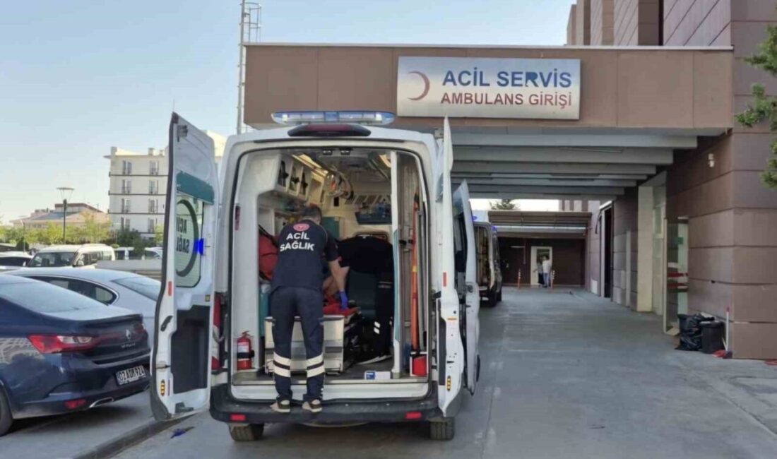 Adıyaman’da bir fabrikada meydana gelen kaza sonucu bir işçi yaralandı.