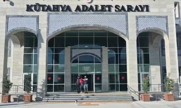 Kütahya’da meydana gelen 3 farklı araçtan hırsızlık ve mala zarar