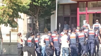 Tavşanlı ilçesinde jandarma ekipleri tarafından düzenlenen yasa dışı bahis operasyonunda
