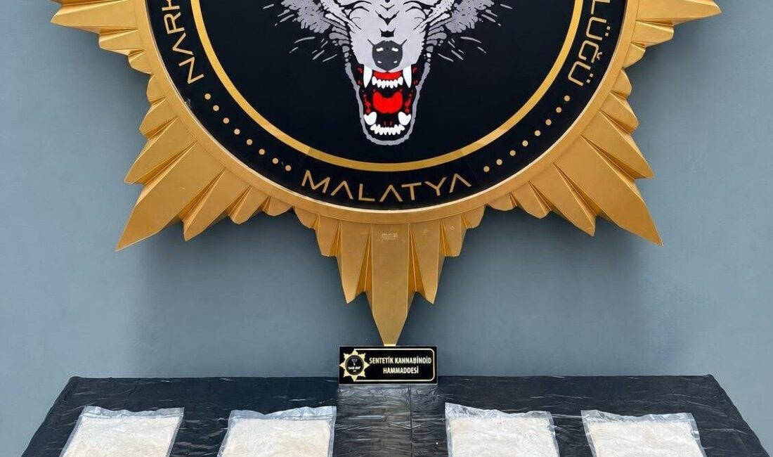 Malatya’da, 2 kilo 29 gram sentetik kannabinoid hammaddesi ele geçirildi.