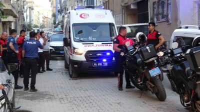Malatya’nın Battalgazi ilçesinde, bir uzman çavuş yaşadığı evde beylik tabancasıyla