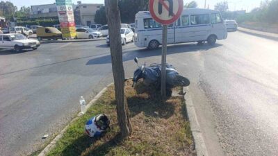 Manavgat ilçesinde, “dönüş yapılmaz” levhasına rağmen U dönüşü yapmaya çalışan