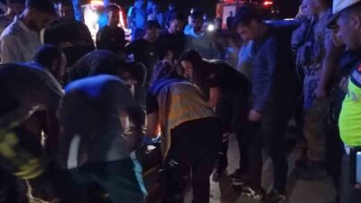 Mardin’in Ömerli ilçesinde meydana gelen trafik kazasında, bir hafif ticari
