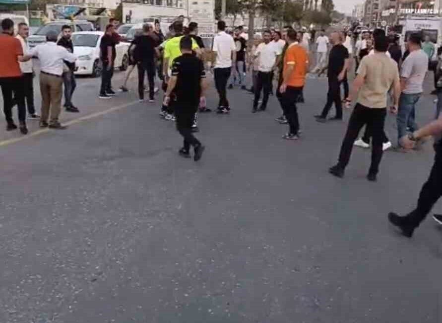 Mardin’in Nusaybin ilçesinde meydana gelen bir kavgada 2 kişi yaralandı.