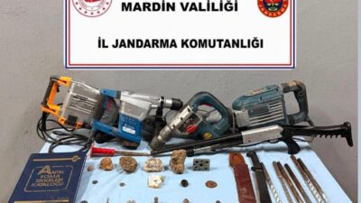 Mardin’de jandarma ekipleri tarafından düzenlenen tarihi eser kaçakçılığı ve yasa
