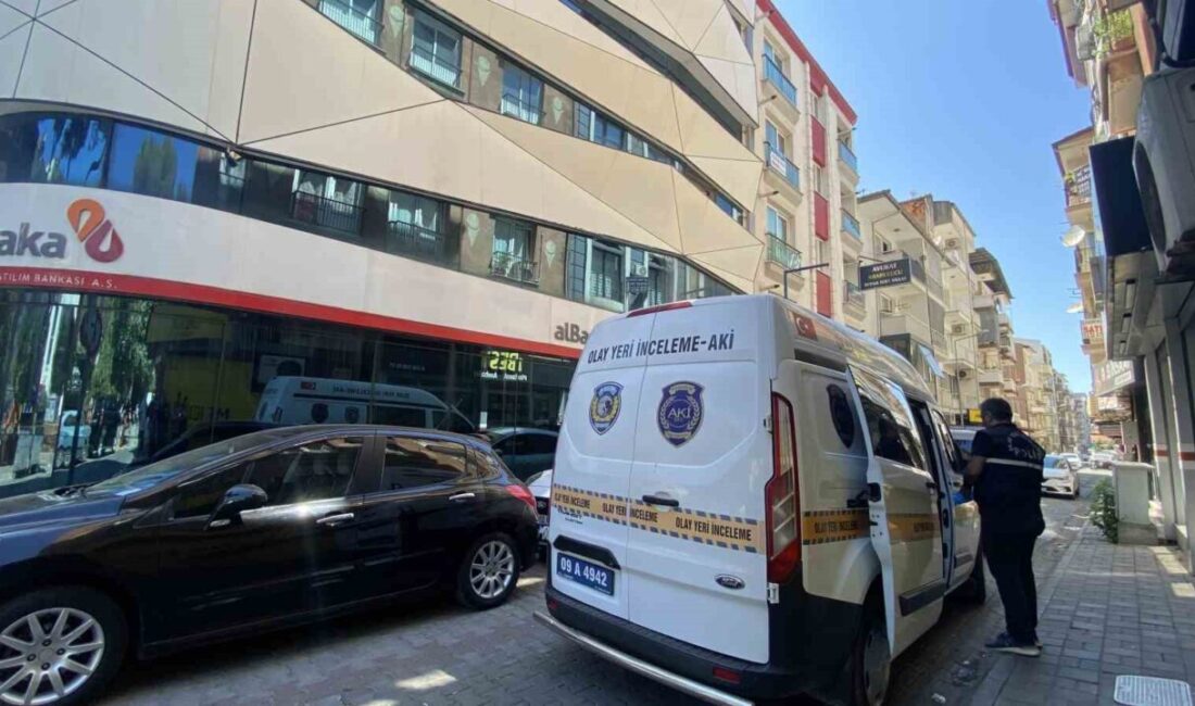 Aydın’ın Efeler ilçesinde bulunan bir masaj salonunda şok edici bir